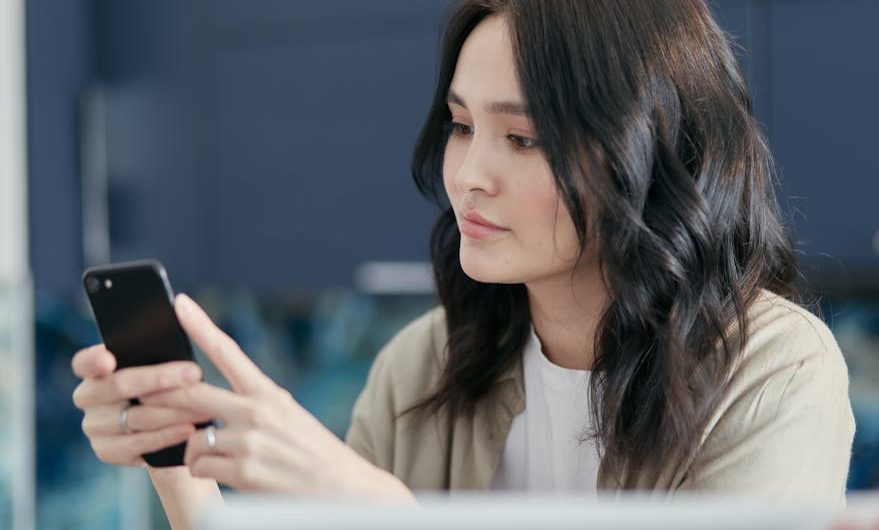 Suno AI: как создать песню за 1 минуту на русском языке для музыкантов